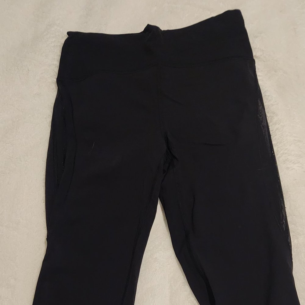 Lululemon cropped leggings